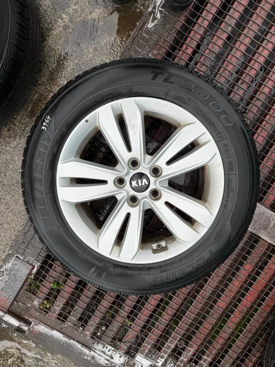 SPORTAGE 17" ALLOY WHEELS - Image 3