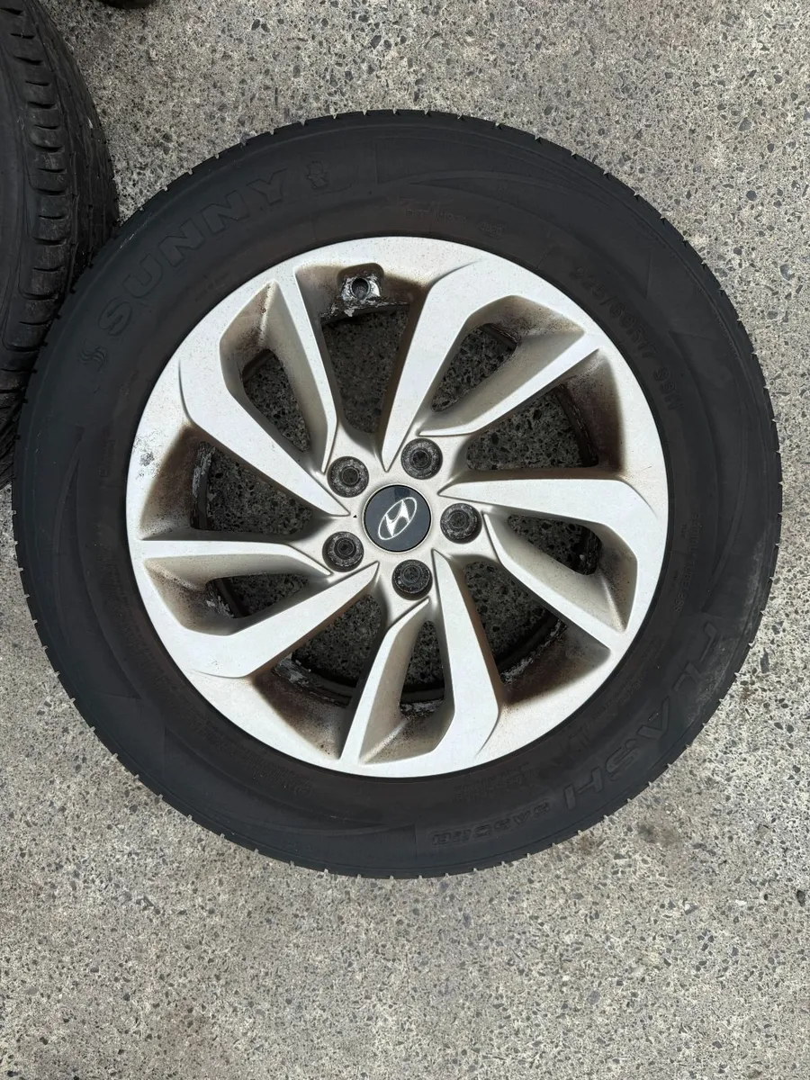 TUCSON 17" ALLOY WHEELS - Image 4