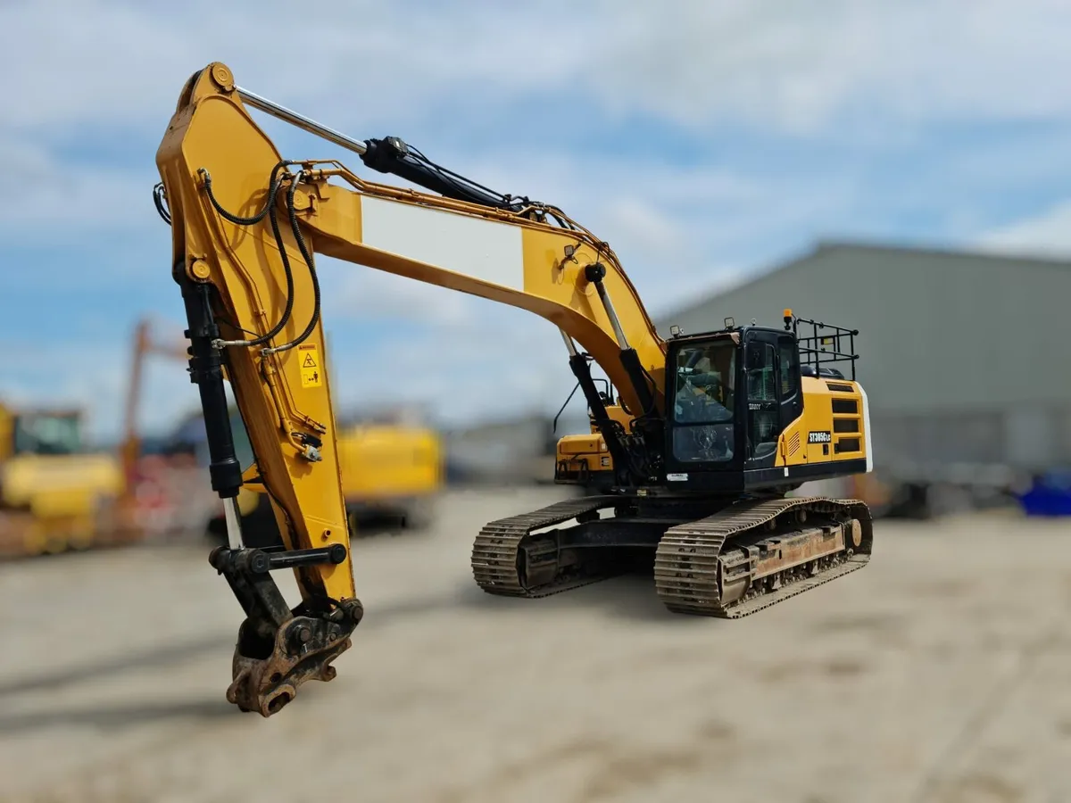 2021 SANY SY305C LC Excavator - Image 1