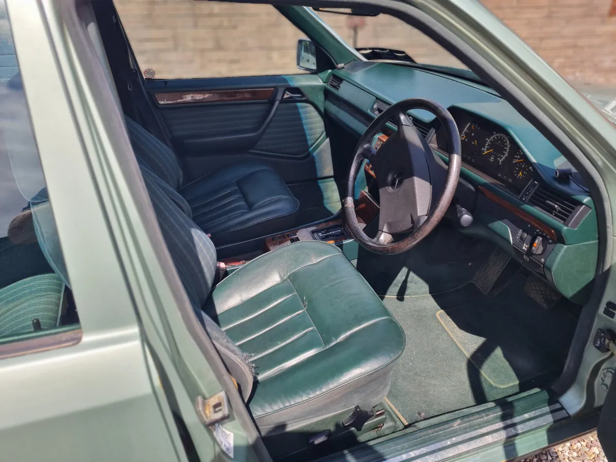 Mercedes-Benz Other 1991 - Image 4