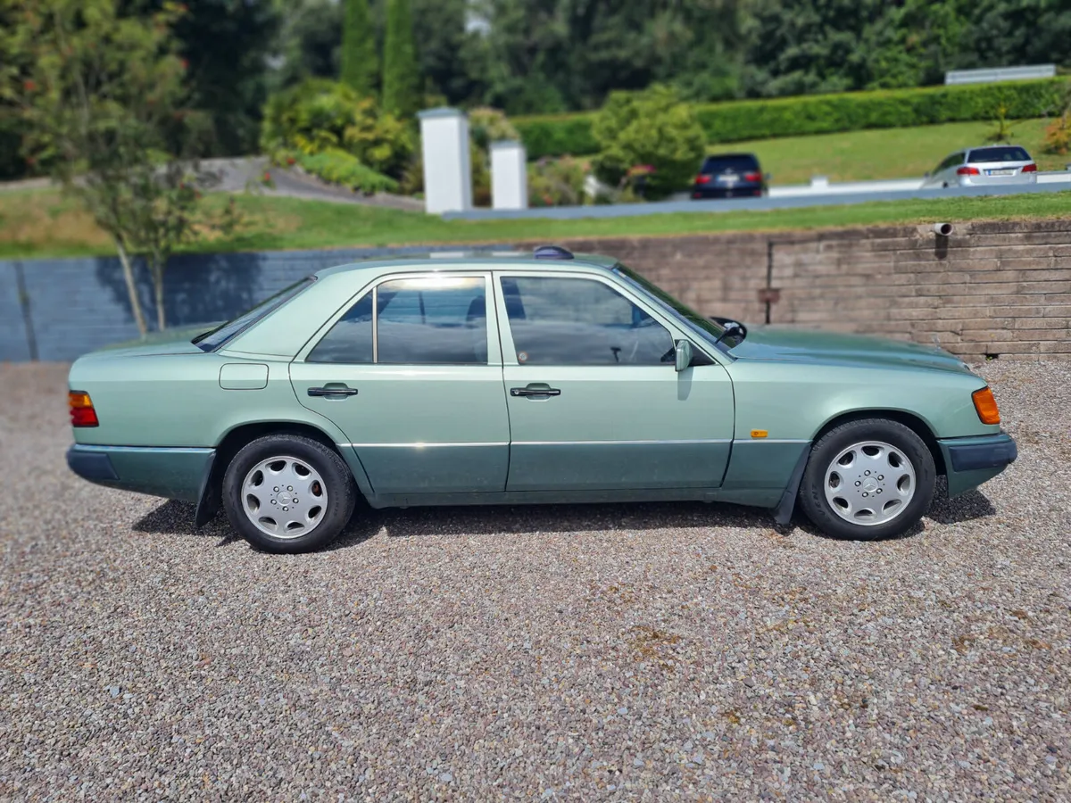 Mercedes-Benz Other 1991 - Image 1