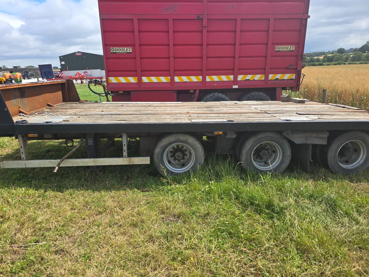 Low loader - Image 3