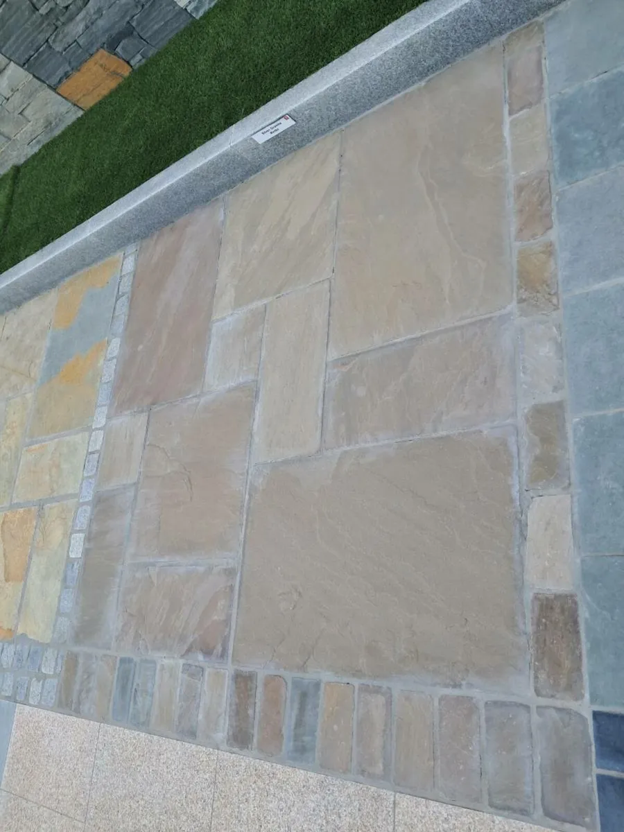 Indian Sandstone and Limestone paving - Image 3