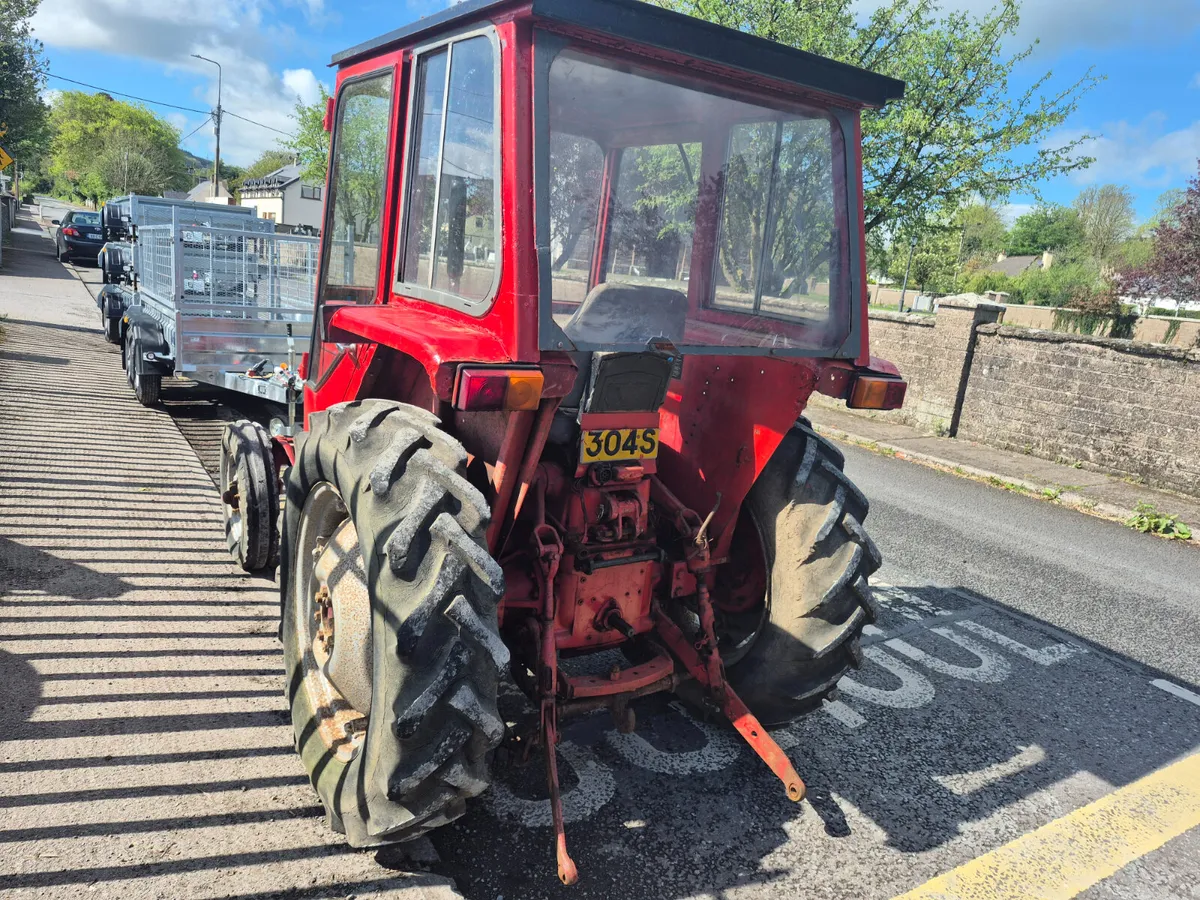 Vintage tractor - Image 3