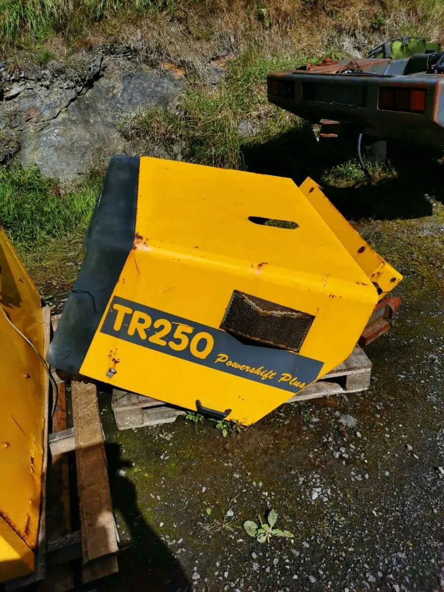 Matbro 250 loader parts - Image 2