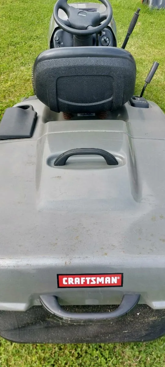 Craftsman Ride-on Lawnmower - Image 4