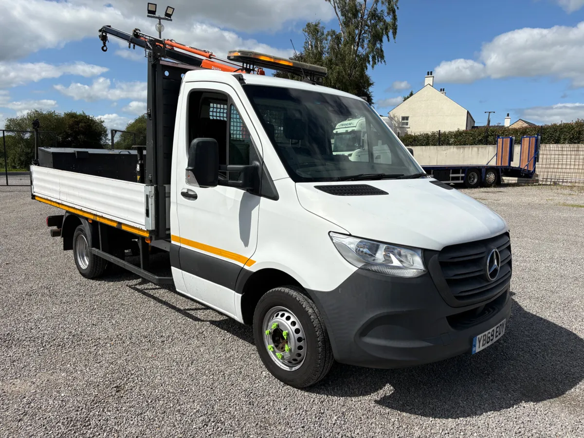2020 Mercedes sprinter 516 5 Ton pickup & crane - Image 2