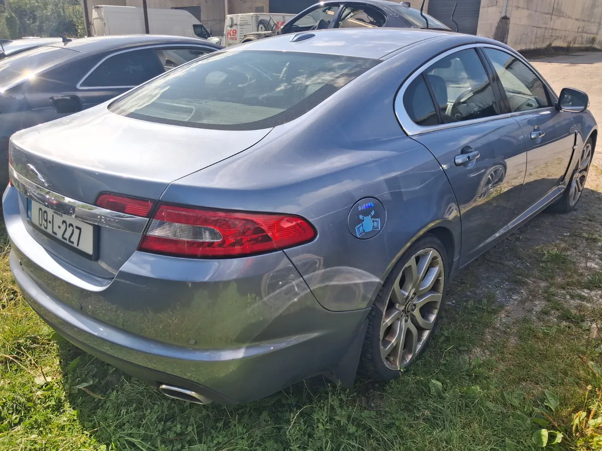 2009 Jaguar XF Parts - Image 4