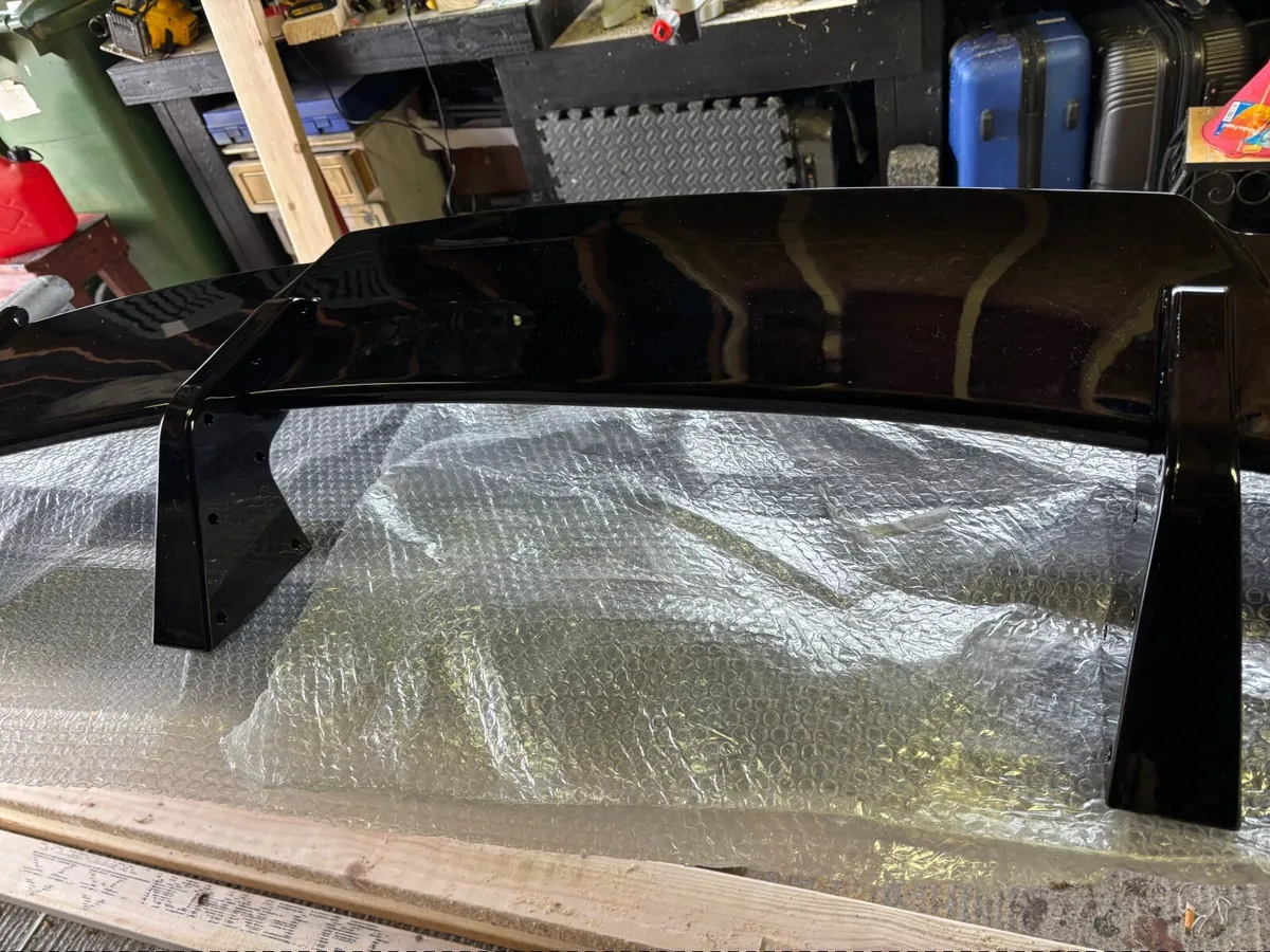 Bmw M3 G80 M4 G82 gloss black boot spoiler - Image 3