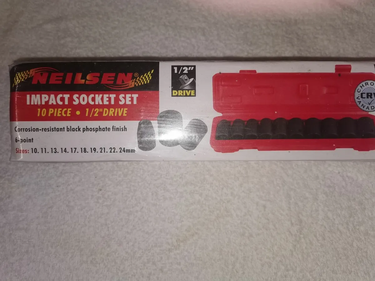 QUAD / MOWER LIFTER. TRAILER   SPARE  PARTS ETC. - Image 2