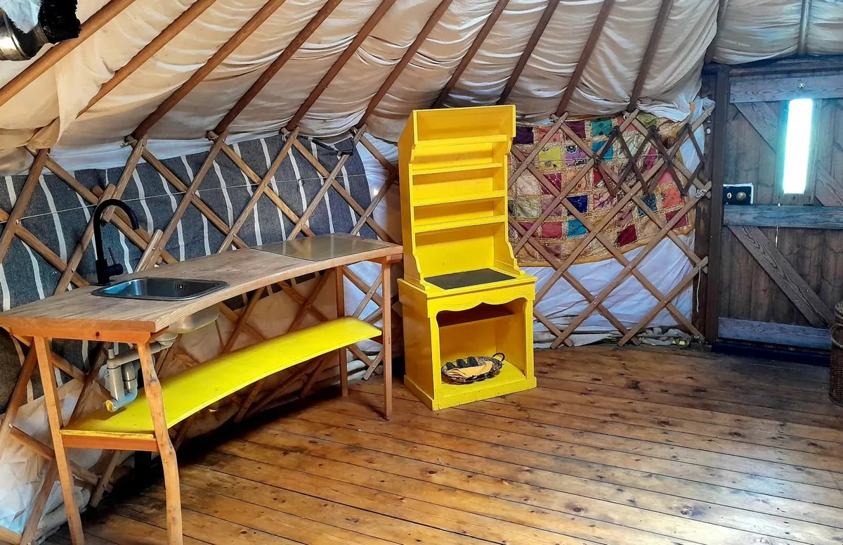 Yurt   Woodland 16ft - Image 3