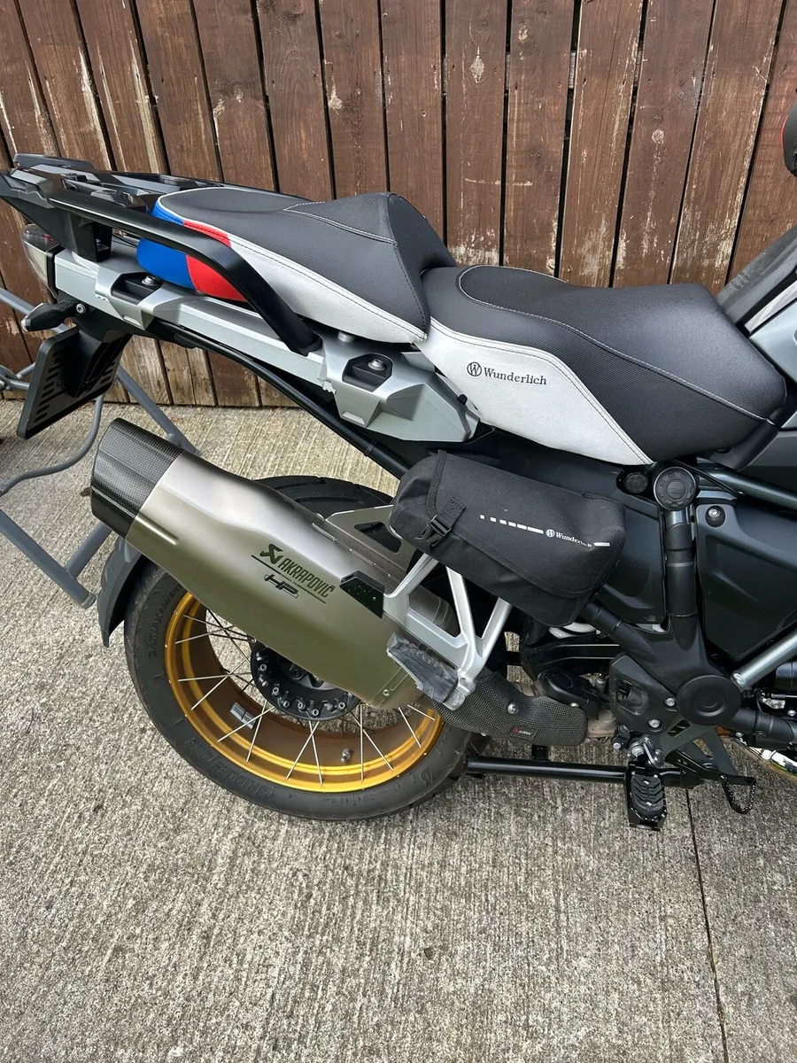 BMW GS1250 Wunderlich motor bike seats - Image 1