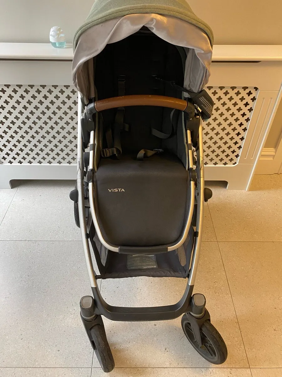UPPABaby Vista Travel System + BeSafe Car Seat - Image 2