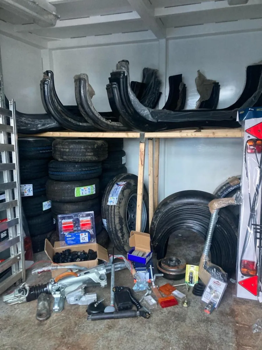 Trailer parts wheels and tyres