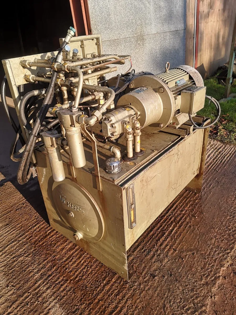 Hydraulic/Electric Powerpacks - Image 2