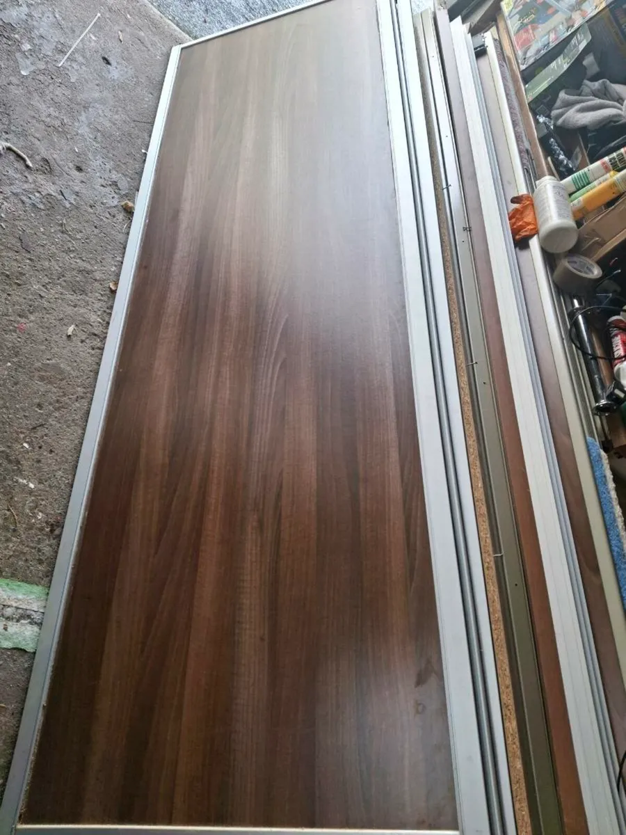 2 sets of sliderobes - Image 2