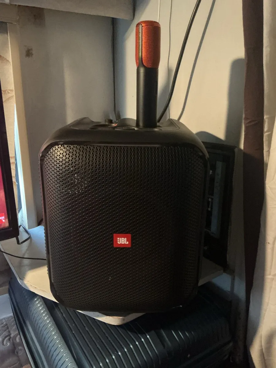 JBL PARTYBOX BLUETOOTH WIRELESS MIC - Image 1