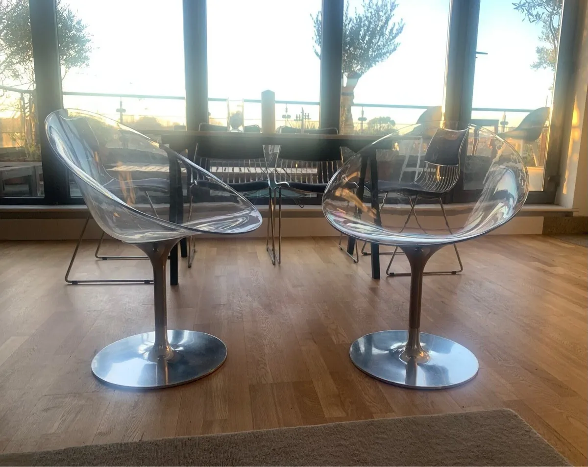 Kartell Eros by Philippe Starck Swivel Chair Clear - Image 1