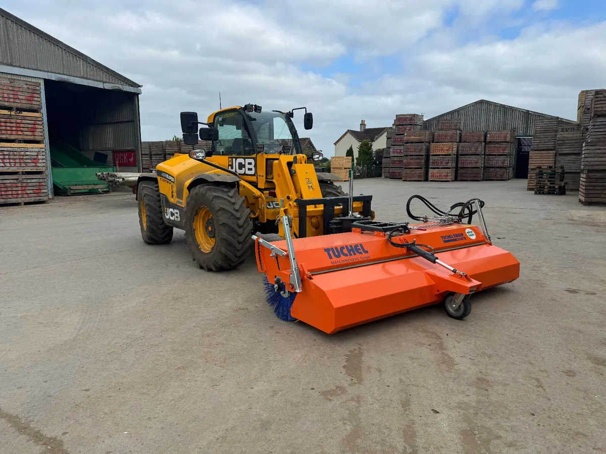 Tuchel sweeper - Image 1