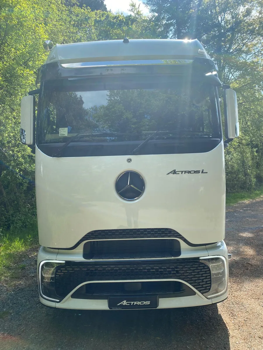 Mercedes-Benz Actros pro cab 2648 Big Space - Image 2