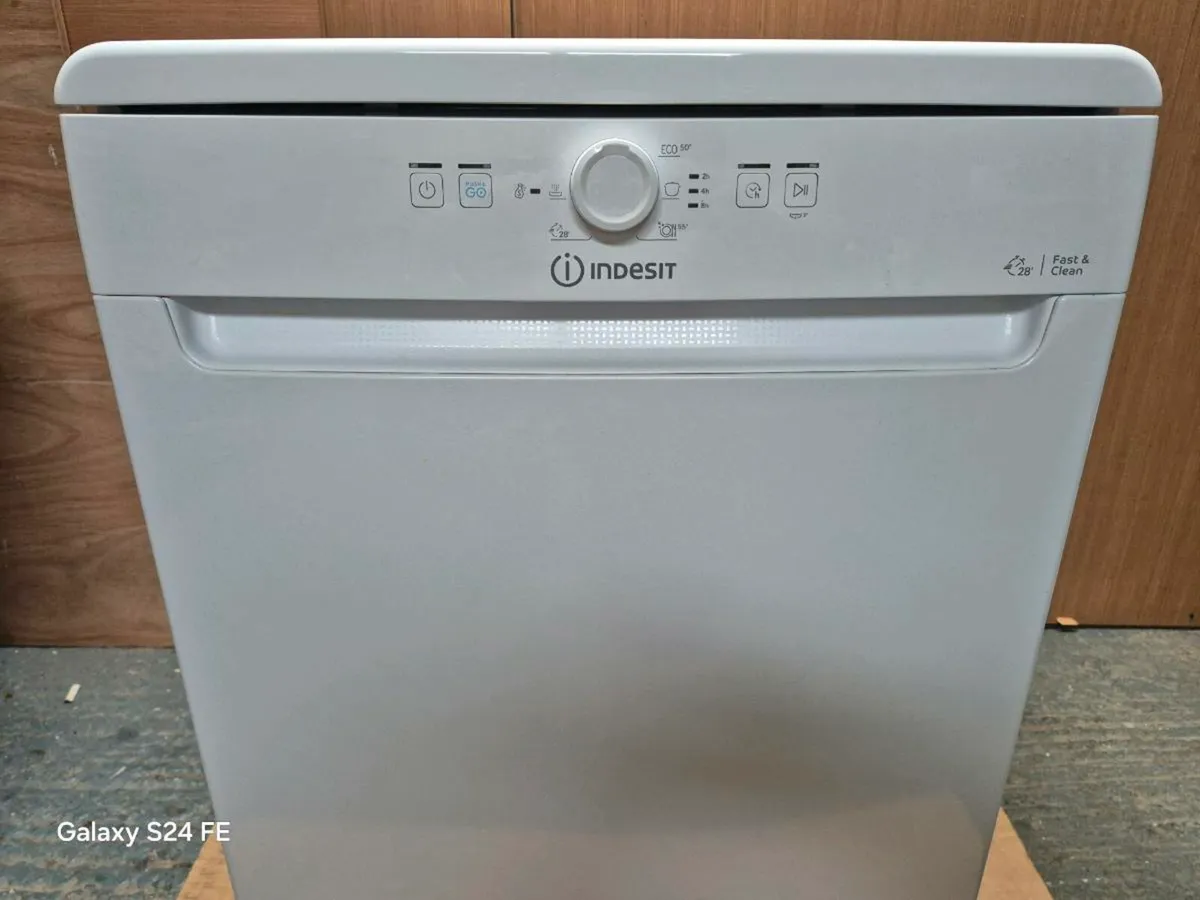 Indesit Freestanding Dishwasher - Image 4