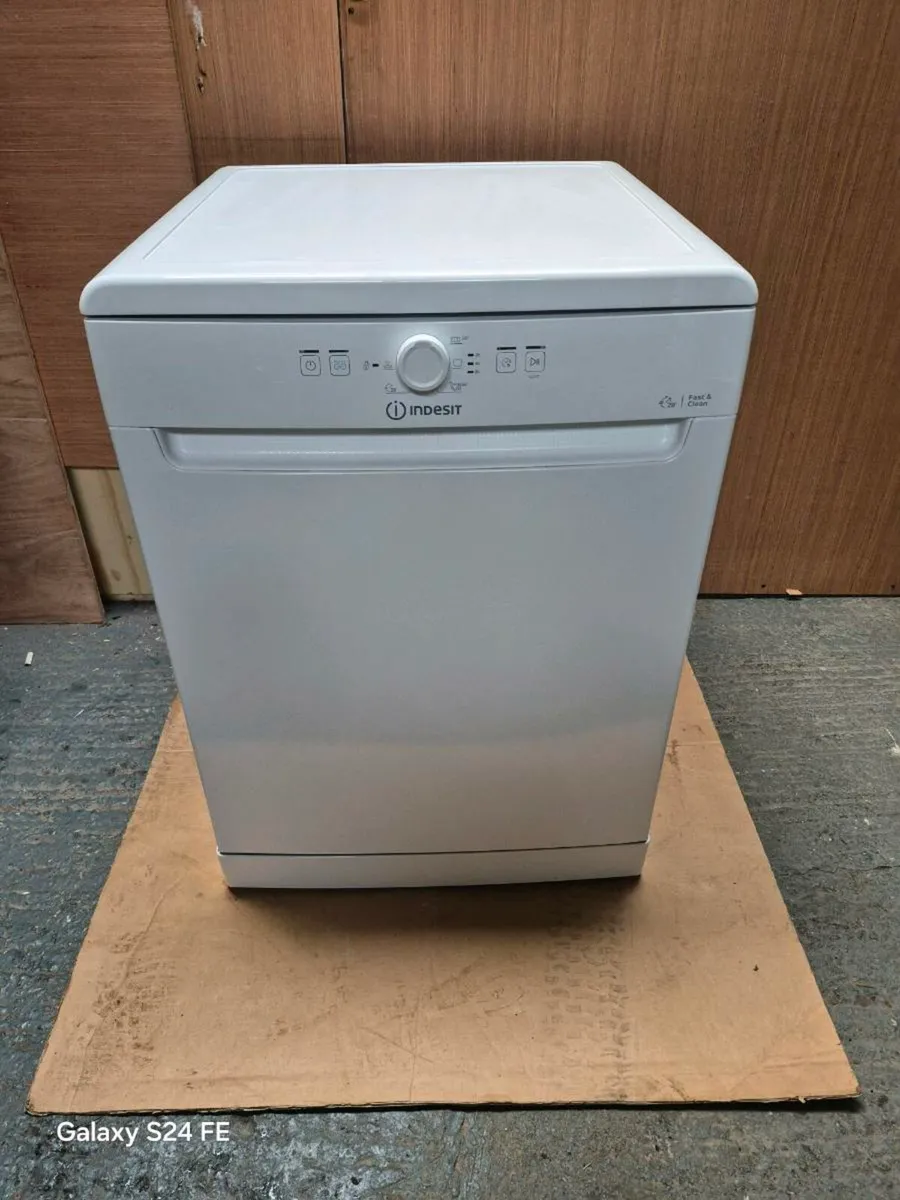 Indesit Freestanding Dishwasher - Image 2