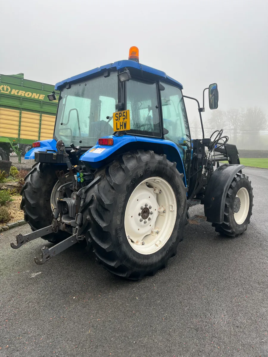 New Holland TL100 with Trima Loader - Image 3