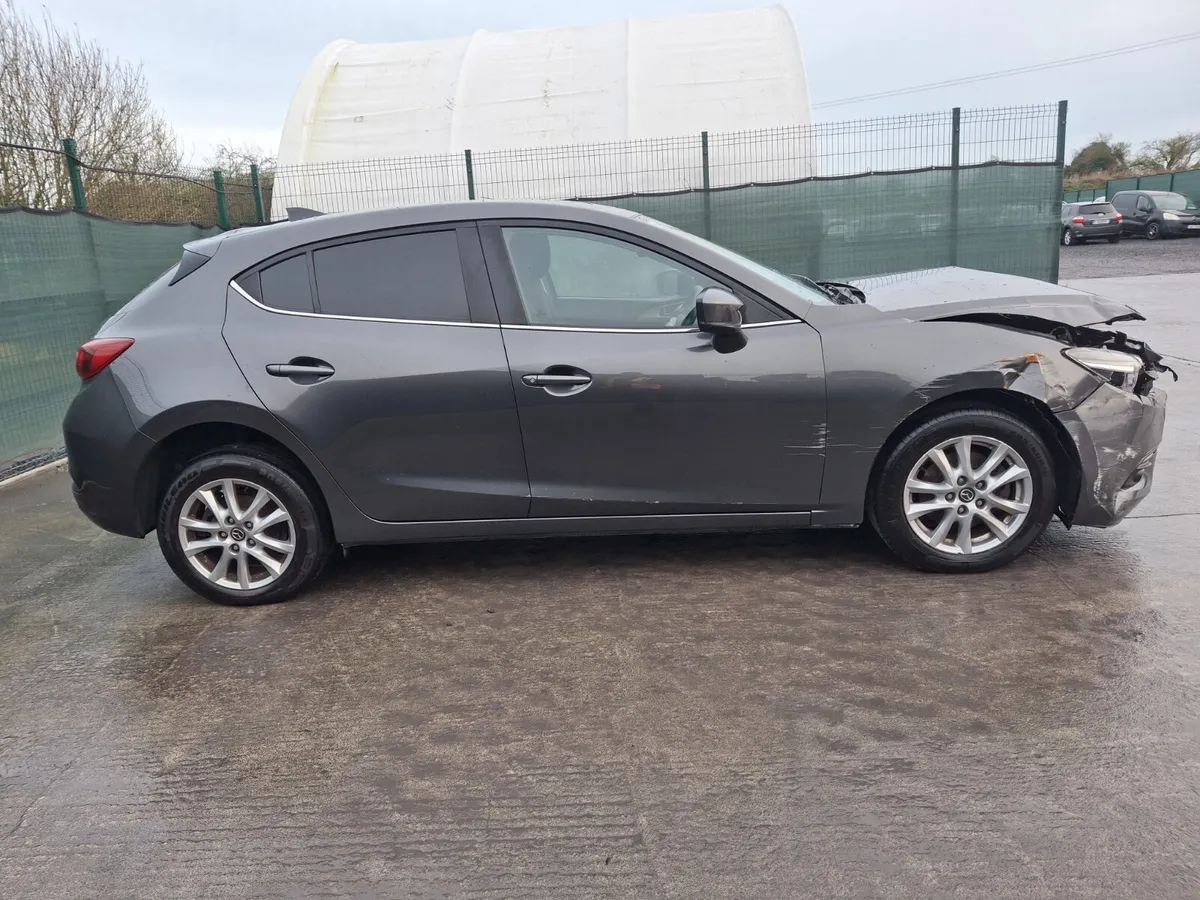 2018 Mazda 3  Executive  Automatic - Image 3