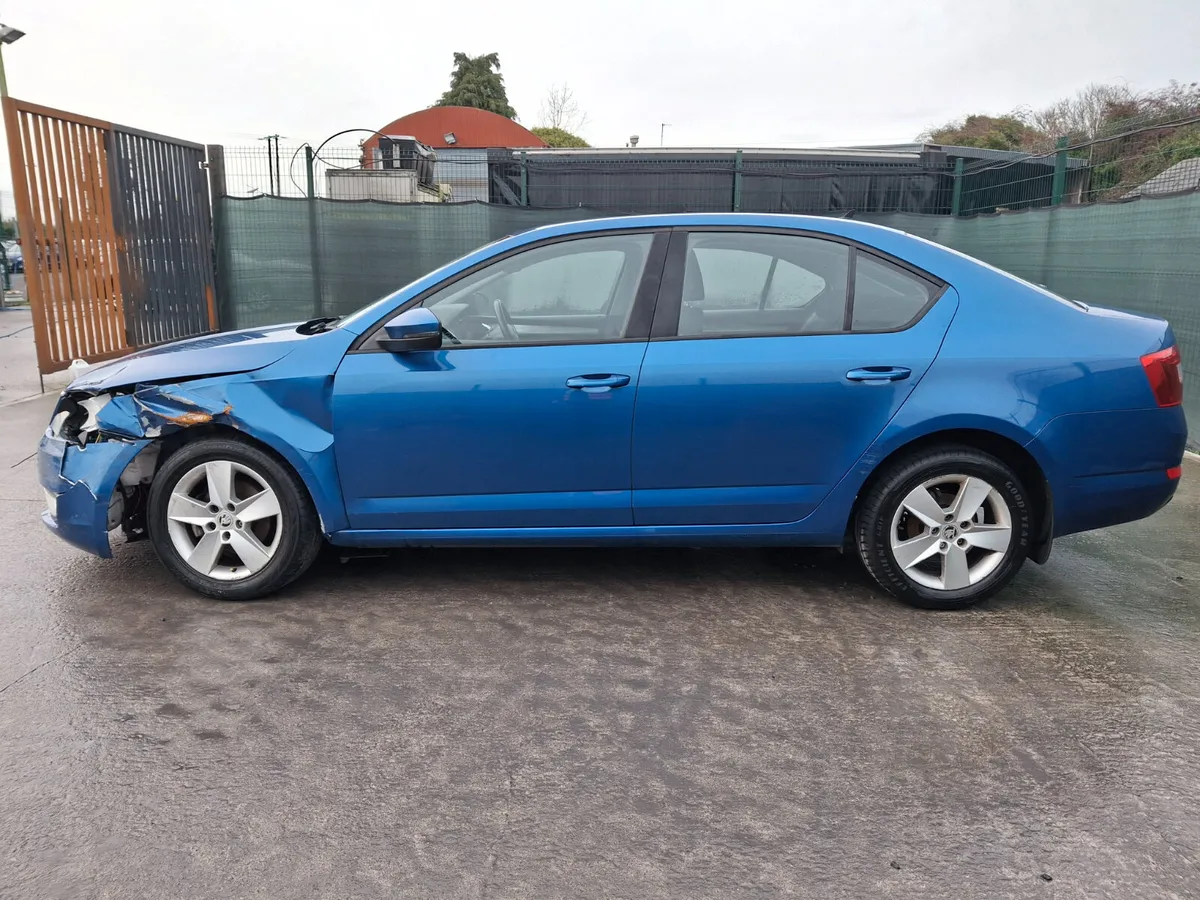 142 Skoda Octavia 1.6 TDI - Image 4