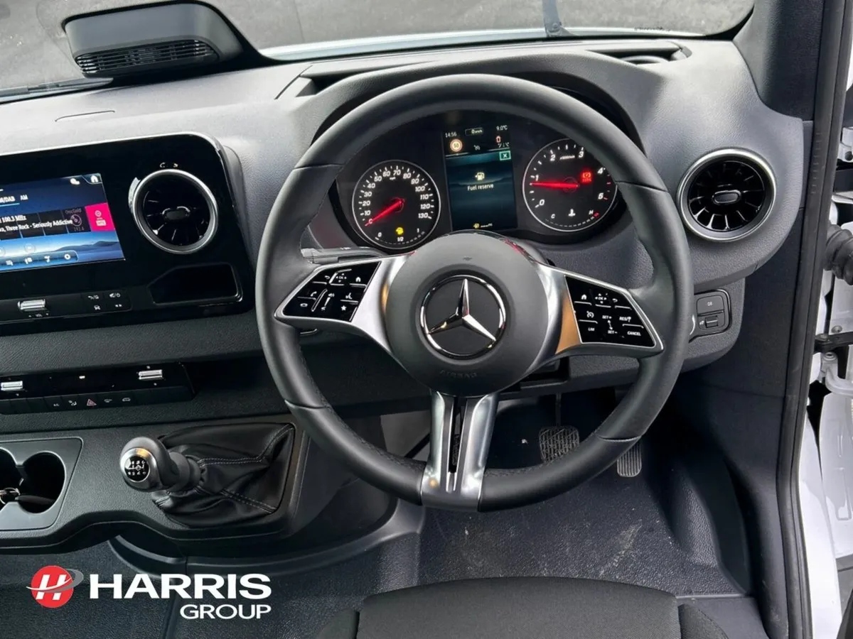 Mercedes-Benz Sprinter  315 Select CDI  RWD - Image 4