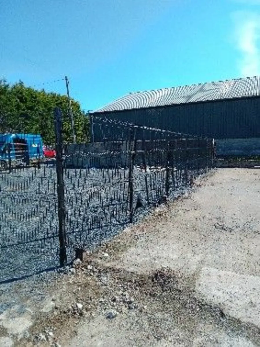 V Mesh Fencing with Double Gates Posts and fixings - Image 1