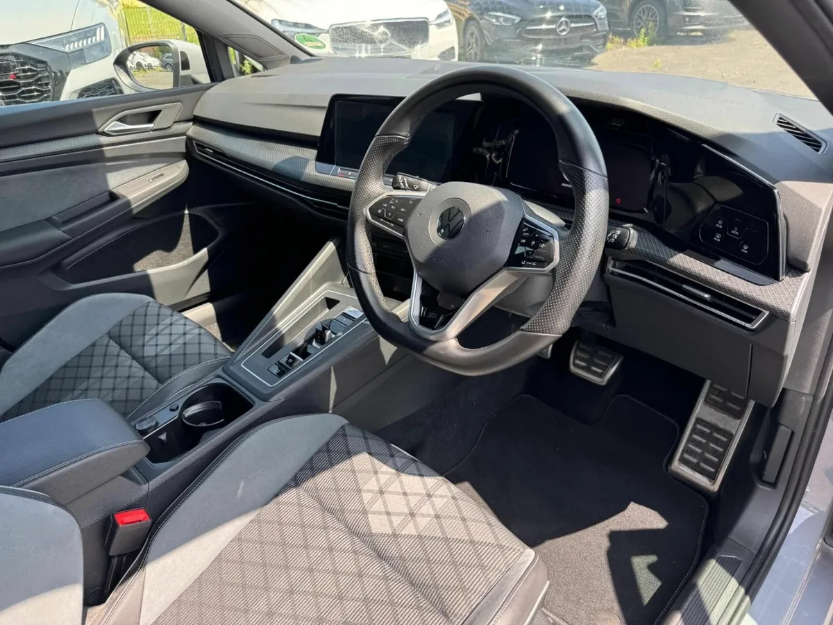 231 vw golf R line for parts - Image 2