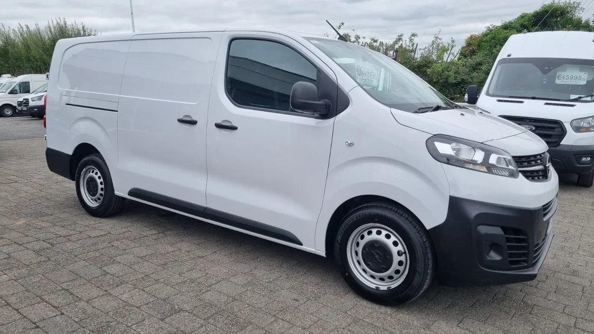 231 OPEL VIVARO LWB 1 OWNER ONLY 85K KMS WITH A/C - Image 2