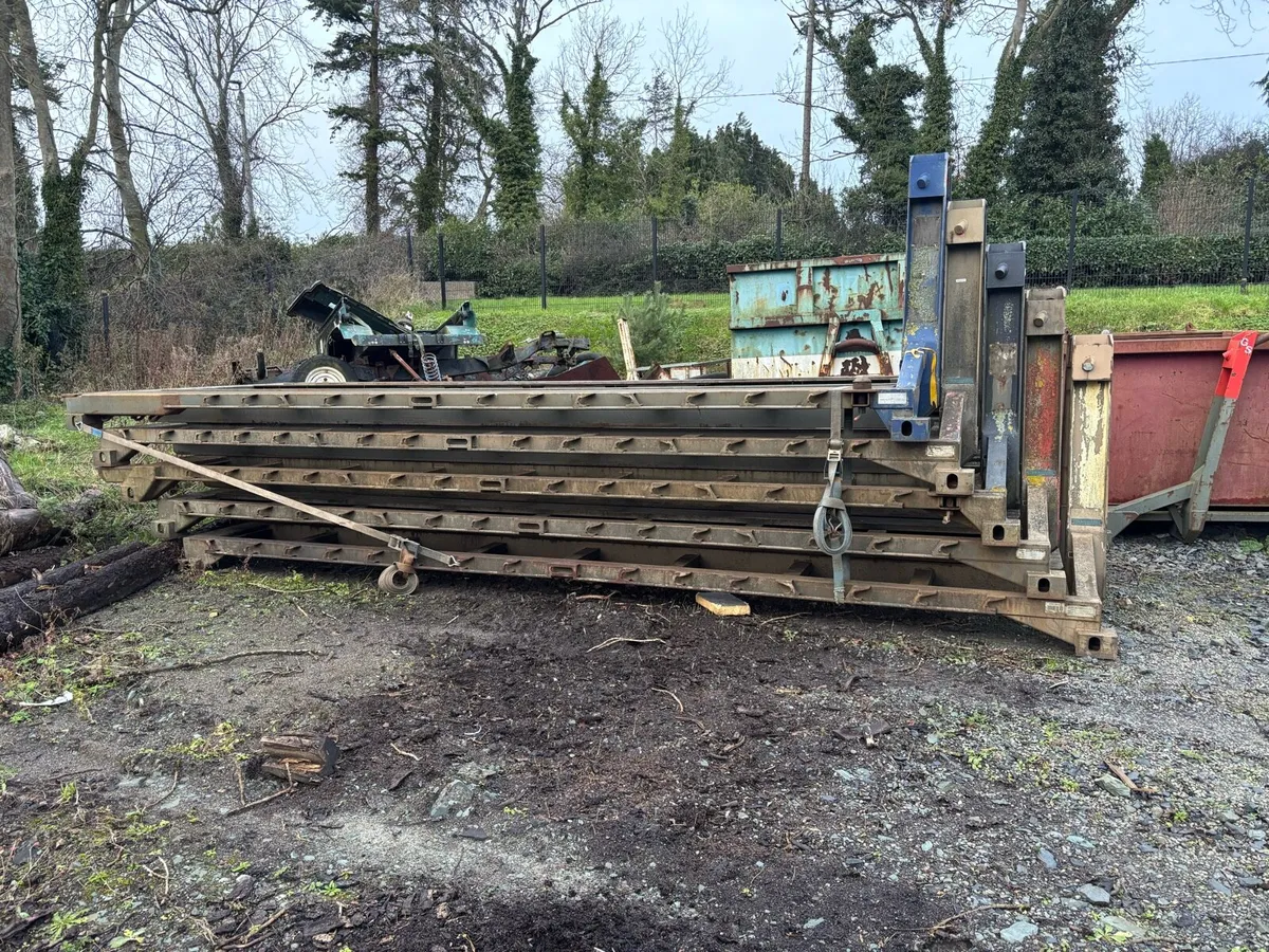 Hook loader flat racks - Image 3