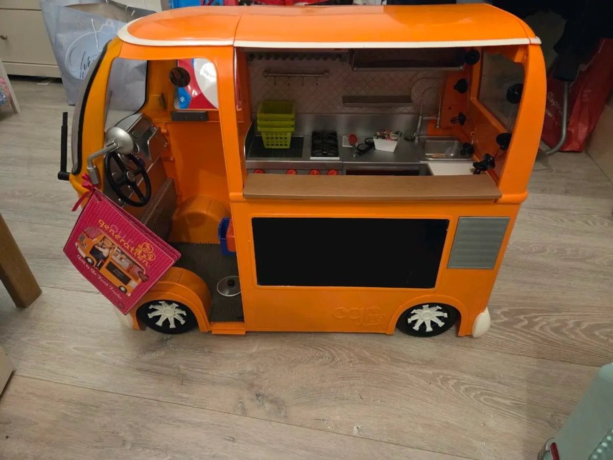 Our Generation lot - Image 4