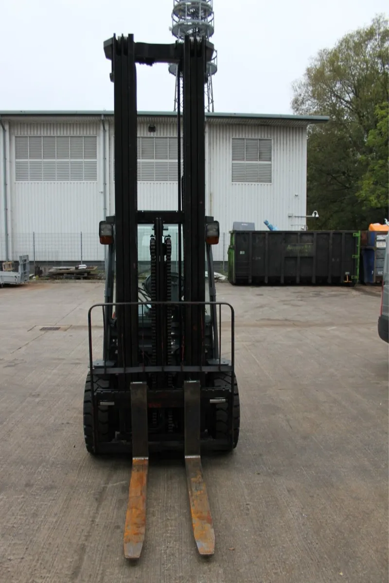 Toyota 8FDJF35 - Image 3