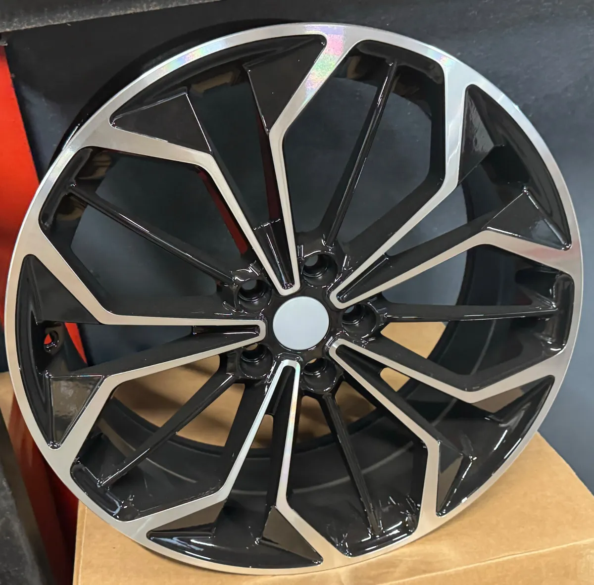 18” Ford 5x108 alloys & tyres - Image 1