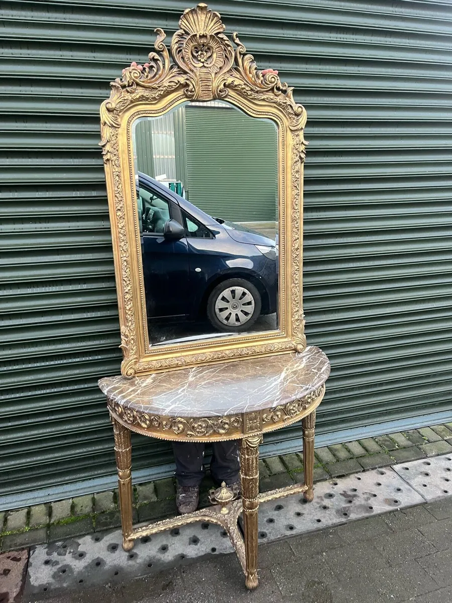 Terence Clifford Antiques. Sale - Image 1