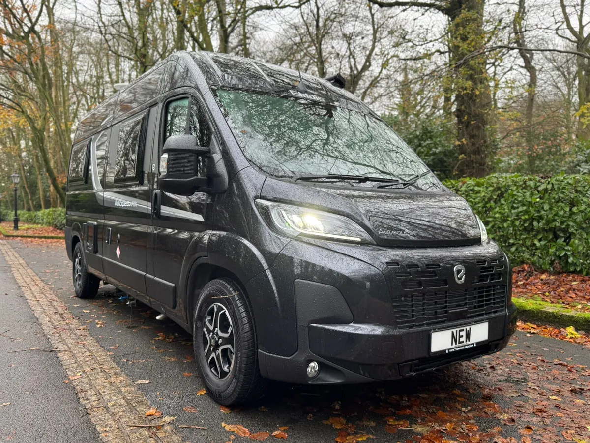 Elddis Autoquest Apex CV40 - Automatic - Image 2