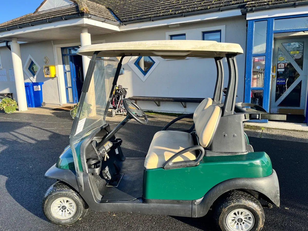 Club Car Petrol Buggy - Image 4