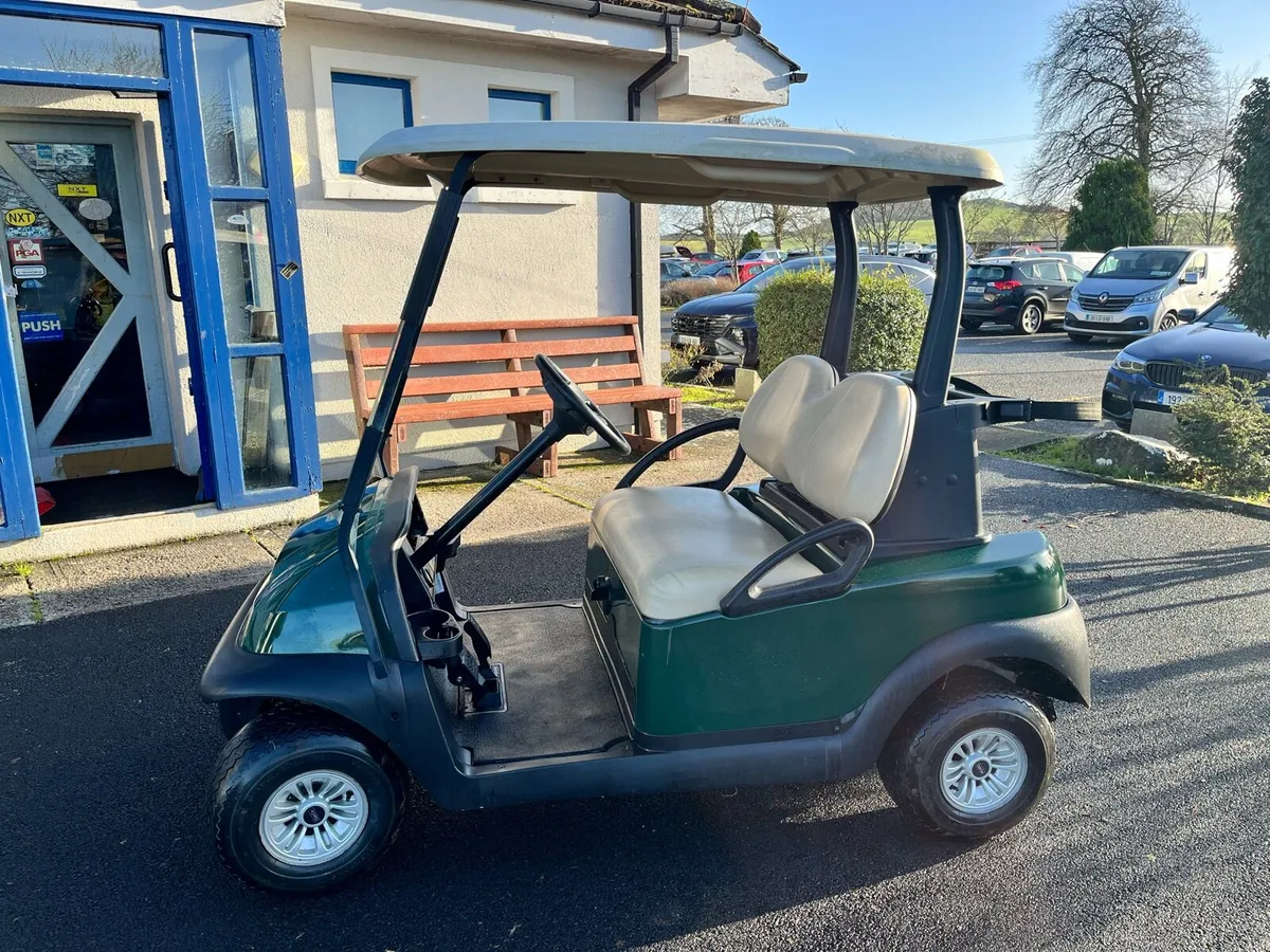 Club Car Petrol Buggy - Image 2