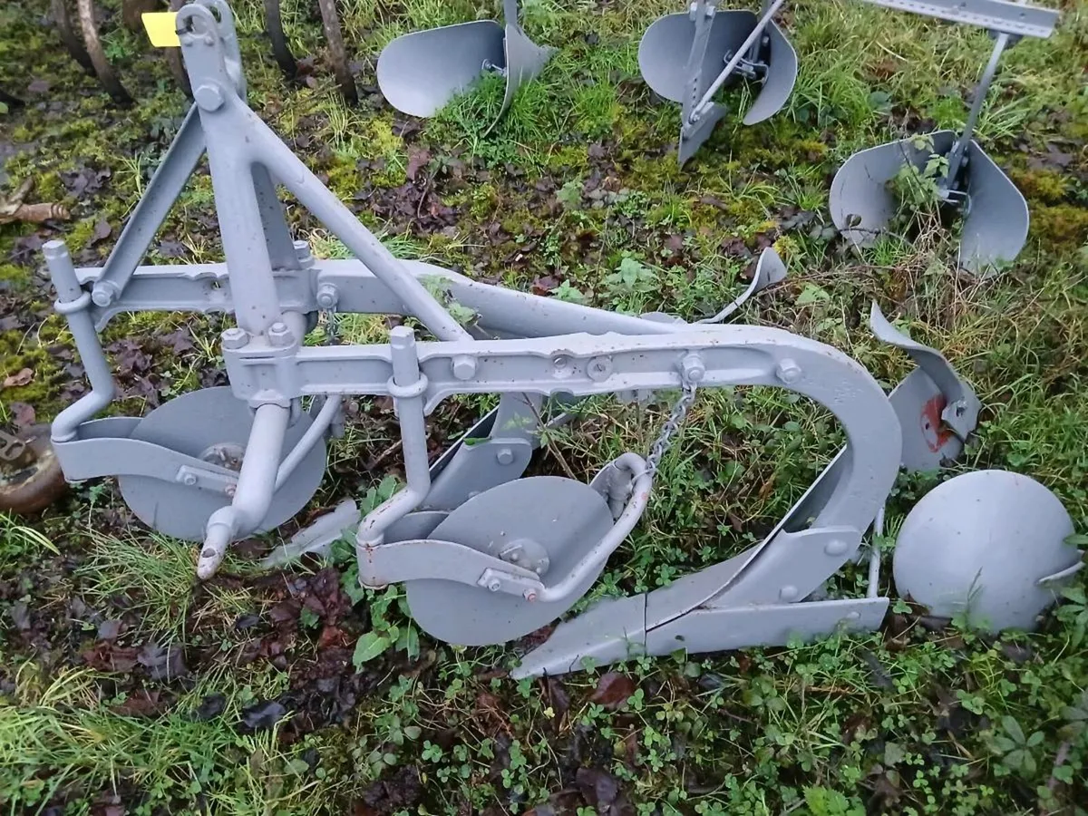 Ford Ferguson Plough - Image 1