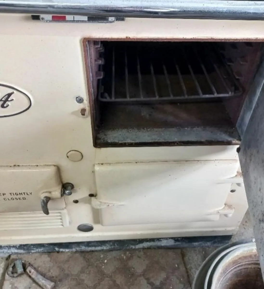 Aga Cooker Oil powered - Image 3