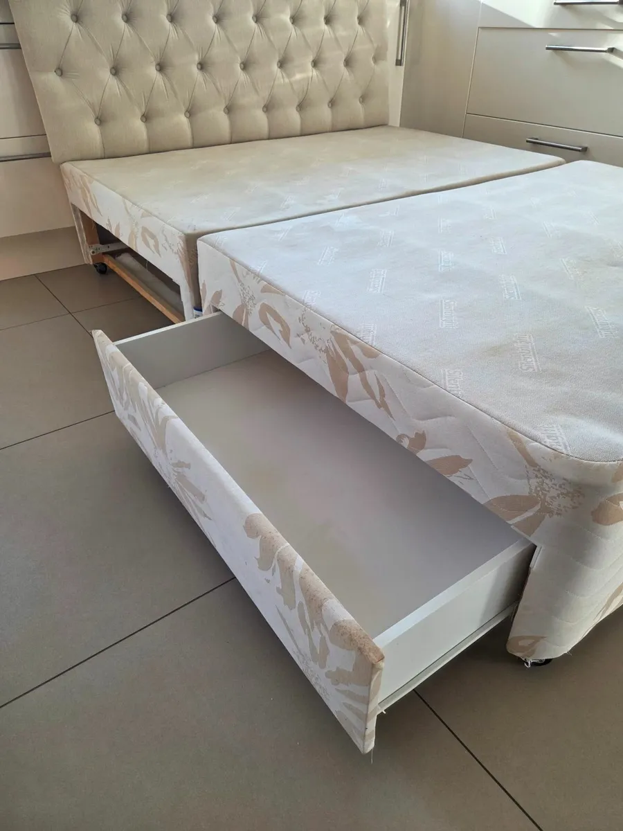 4ft6 Divan base and headboard - Image 4