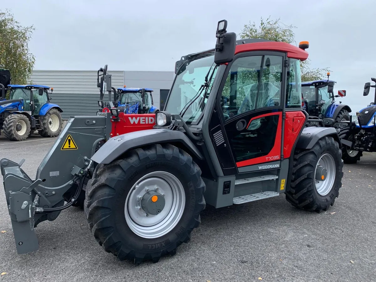 Weidemann T7035 Telehandler - Image 1