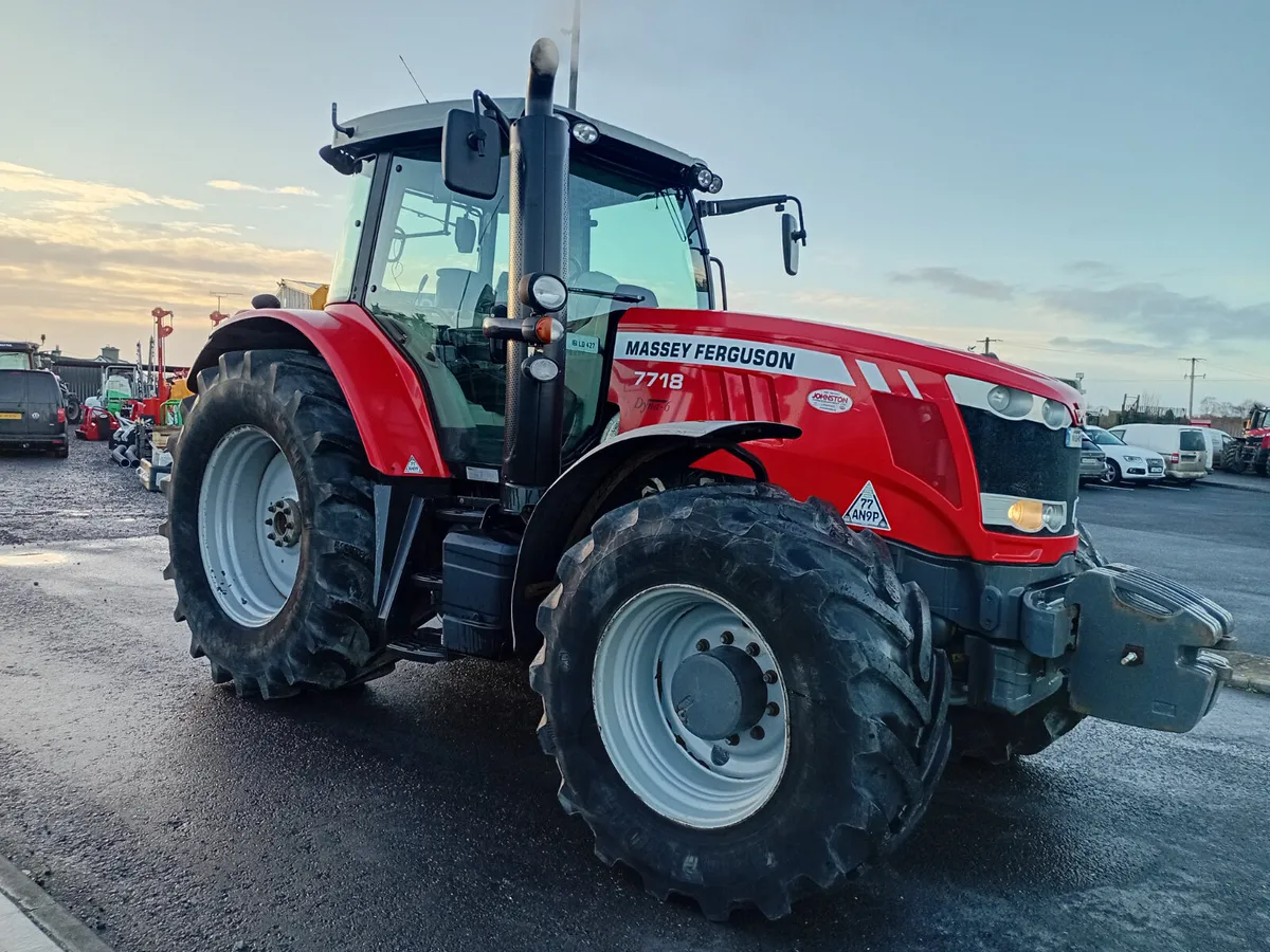 Massey Ferguson 7718 - Image 1