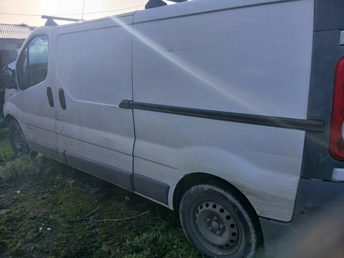 Renault Trafic 2011 Van - Image 4