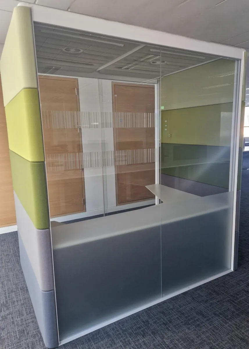 Orangebox Air-20 Acoustic Pod - Image 1