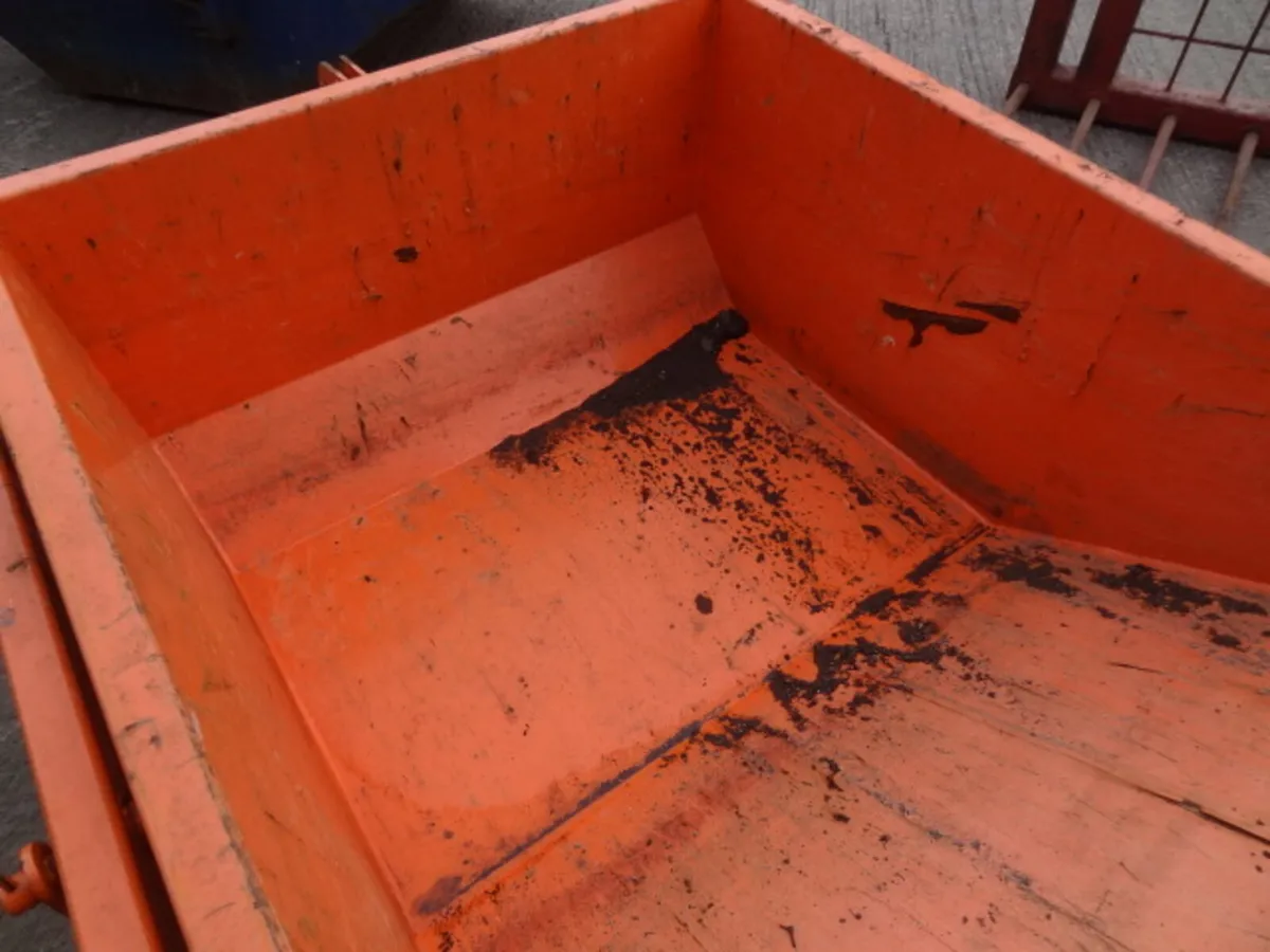 Conquip Boat Skips & Tub Pots - Image 3