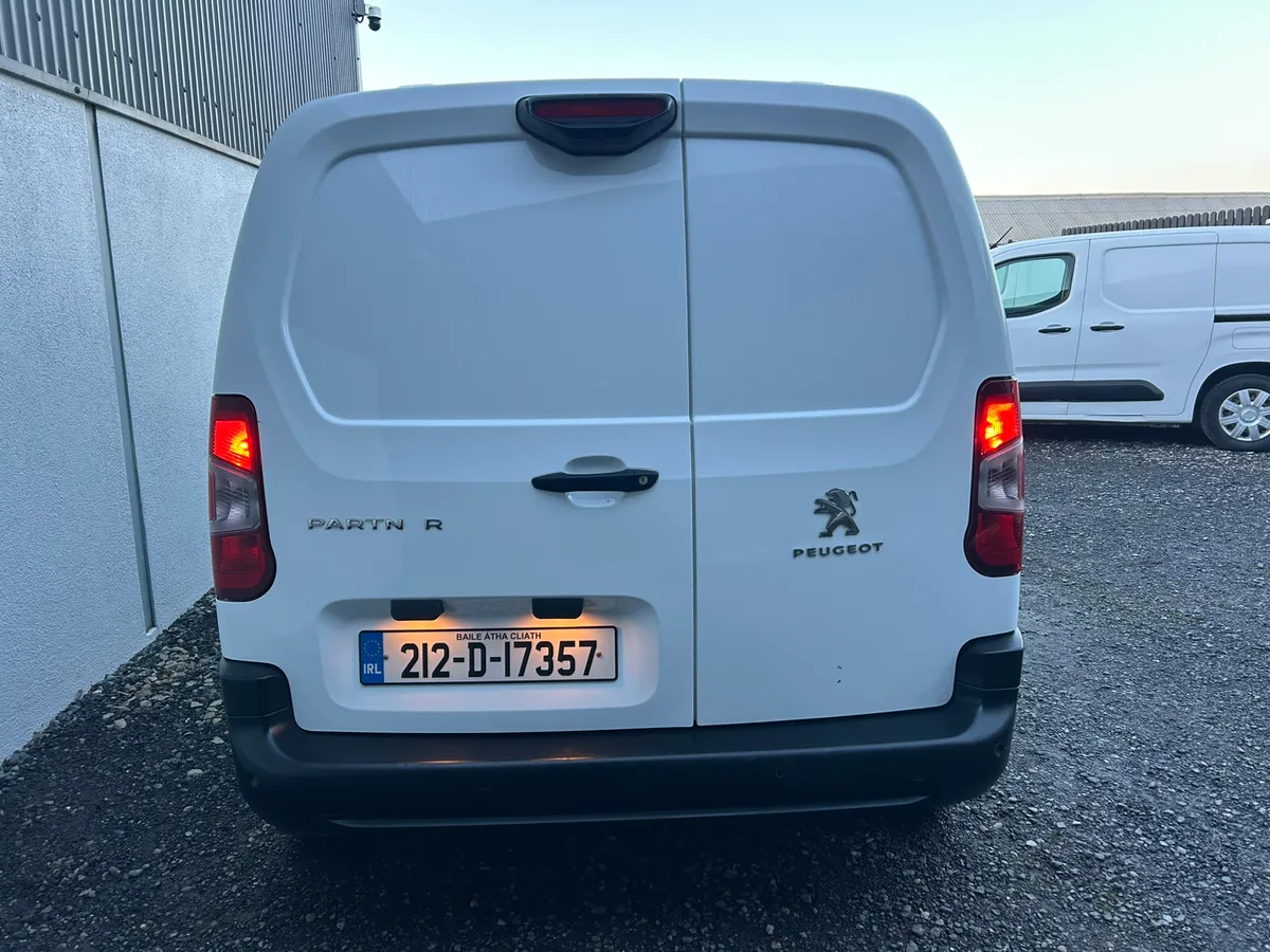 2021 Peugeot Partner 'Enterprise - Image 4